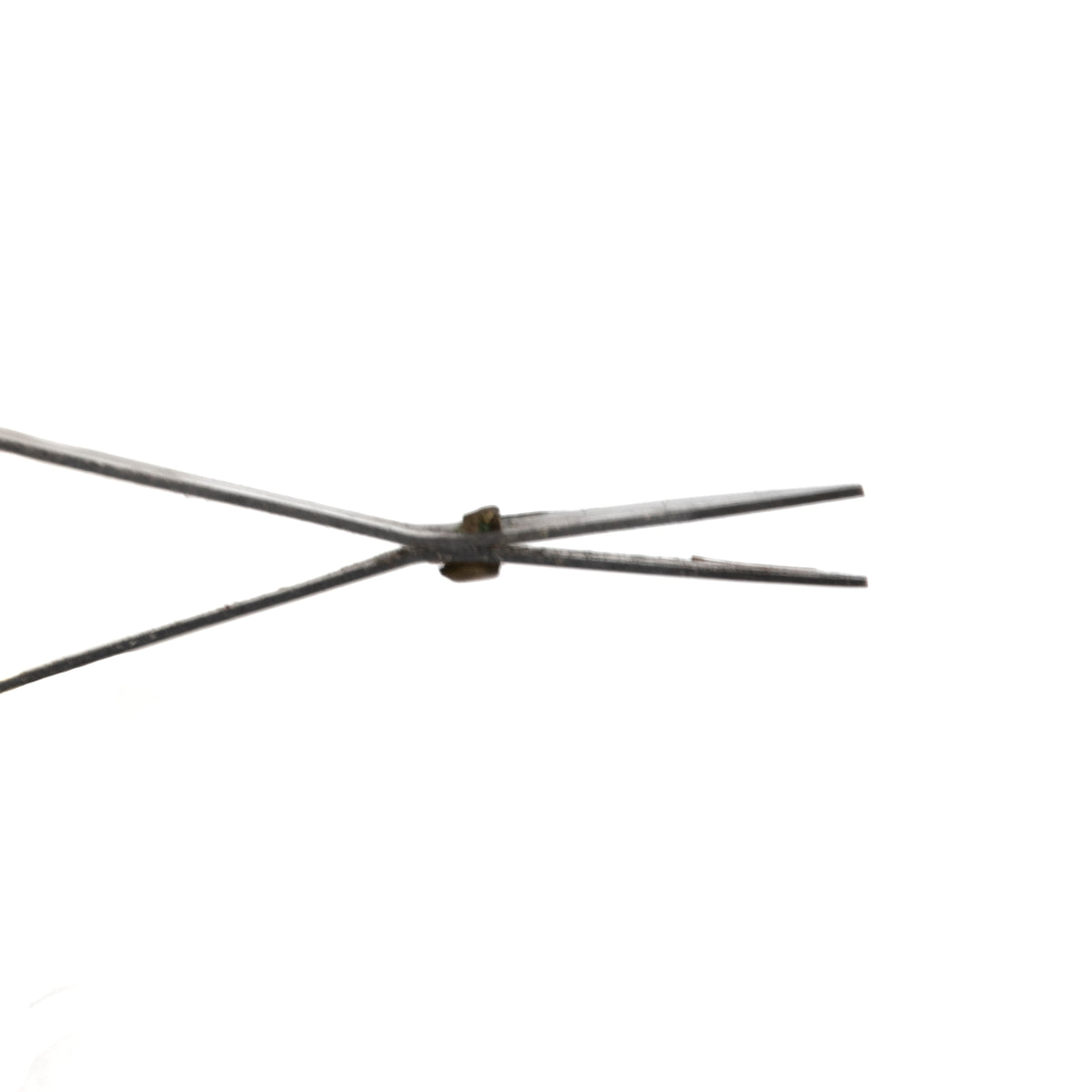 Tear Drop Hackle Pliers